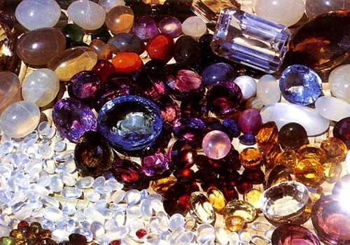 Authentic Sri Lankan gems